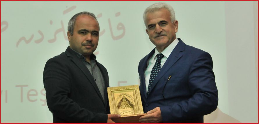 YÖNÜMÜZÜ ÖZÜMÜZE ÇEVİREN DİL: OSMANLICA