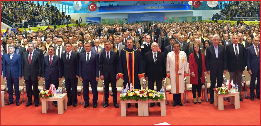 “TÜRKİYE'NİN EN BÜYÜK GÜCÜ GENÇLERİDİR”