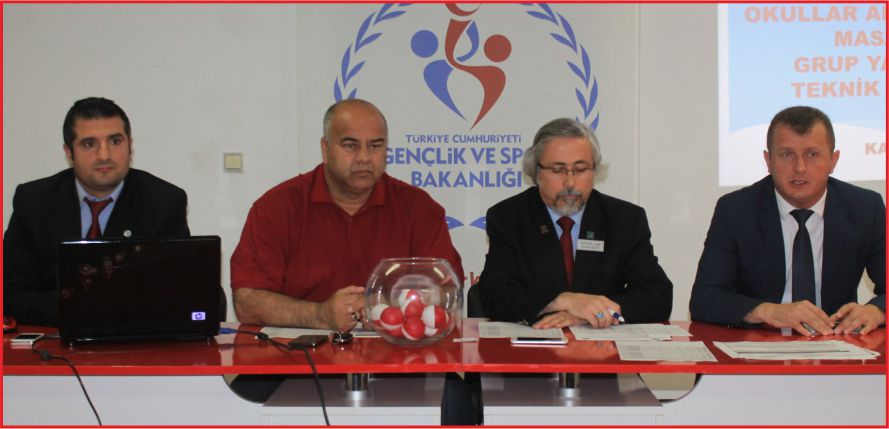 KÜÇÜKLER MASA TENİSİ GRUP MÜSABAKALARI BAŞLADI