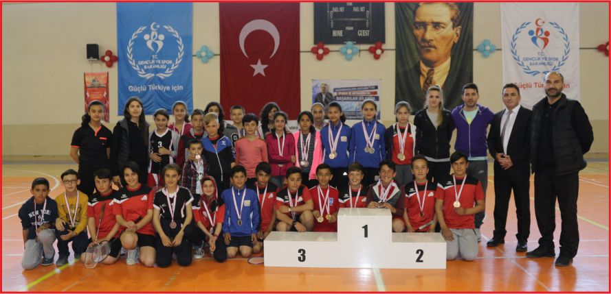 BADMİNTON ULUSAL EGEMENLİK KUPASI SAHİPLERİNİ BULDU