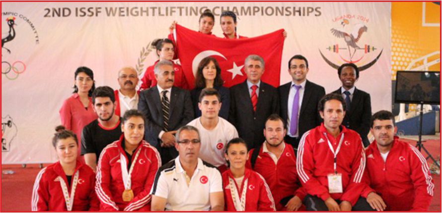 HALTERCİLERDEN MADALYA YAĞMURU