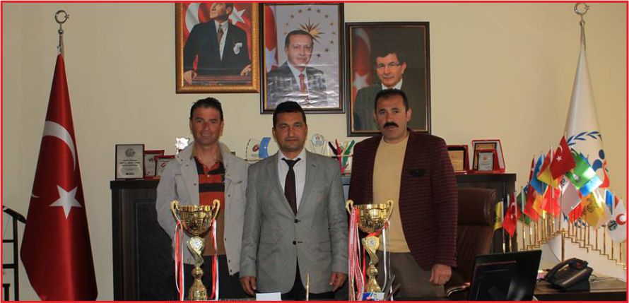 KÜTAHYA’DA KARAMAN RÜZGÂRI