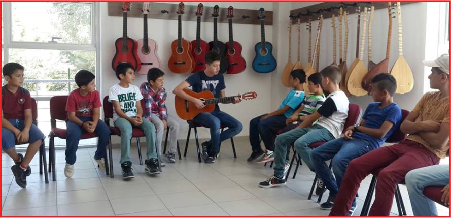 “MERKEZİM HER YERDE” PROJESİ KARAMAN’DA DEVAM EDİYOR