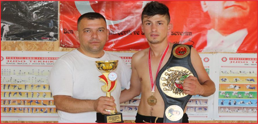 FABRİKA İŞÇİLİĞİNDEN ALTIN KEMERE UZANDI