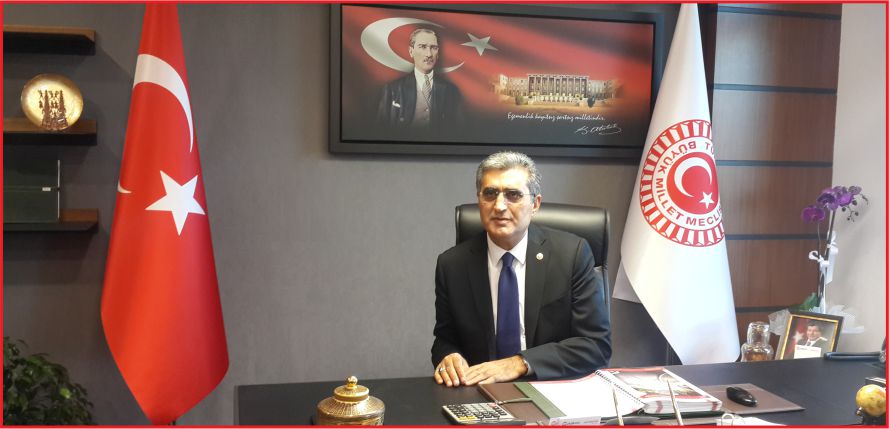 “İSTİKLALDEN GERİ ADIM ATMAYIZ”