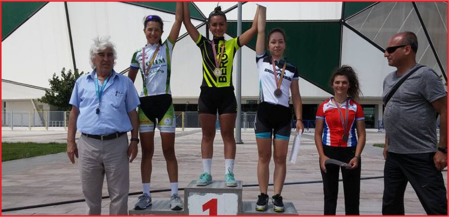 BİSİKLETTE FATMA SEZER FARKI