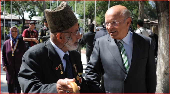 “GAZİLERİMİZİN DESTANI HAFIZALARDAN SİLİNMEYECEKTİR”