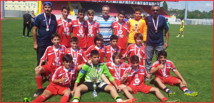 MECDUDA BAŞAKINCI ORTA OKULU TÜRKİYE ŞAMPİYONU