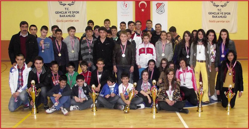 GAZİ İLKOKULU VE ÖZEL İDARE  ŞAMPİYON