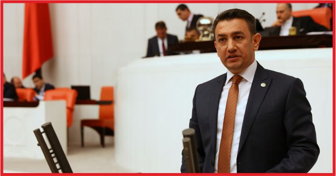 “EMEKÇİLERİMİZLE OMUZ-OMUZAYIZ”