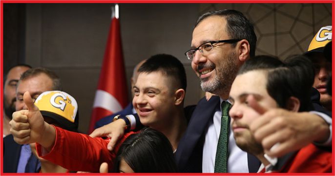 ENGELLİ MİLLİ SPORCULARA VAKIF ÜNİVERSİTELERİNDE BURS İMKANI