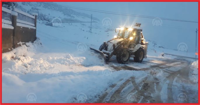 Ermenek’de karla ‘ZORLU’ mücadele