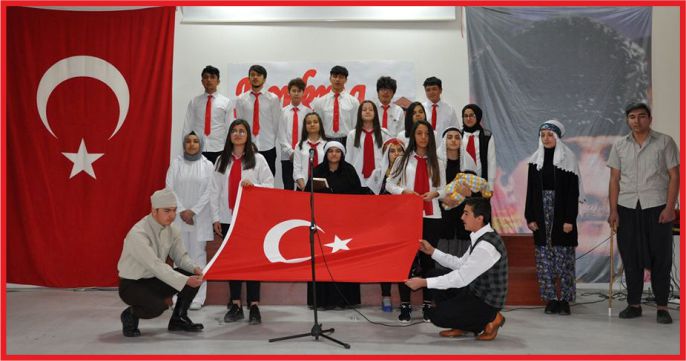 ERMENEK’DE  MEHMET AKİF ERSOY’U ANMA PROGRAMI DÜZENLENDİ