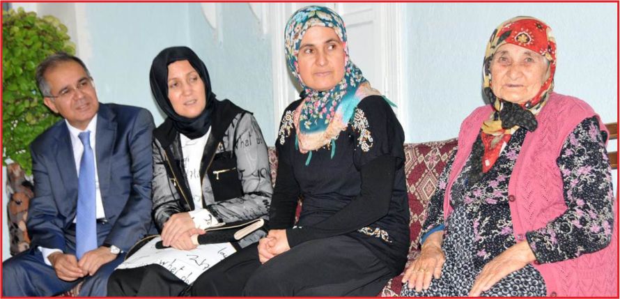 VALİ TAPSIZ GÖNÜLLERİ FETHEDİYOR