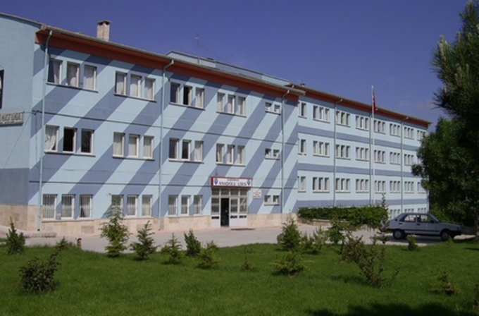 KARAMAN ANADOLU LİSESİ’NDEN GÖZ DOLDURAN BAŞARI