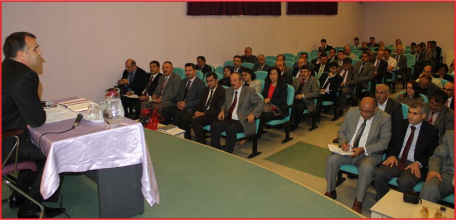 “TÜRKİYE\&#039;DE OKUL MÜDÜRLERİNİN ROLÜ DEĞİŞİYOR”