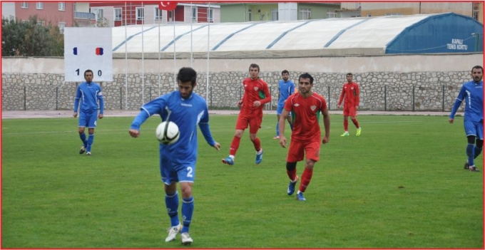 ZİRVE YARIŞI KIZIŞIYOR !