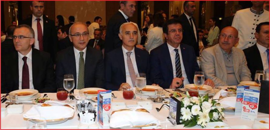 AVRUPA'NIN BİRLİĞİ ÇATIRDIYOR"