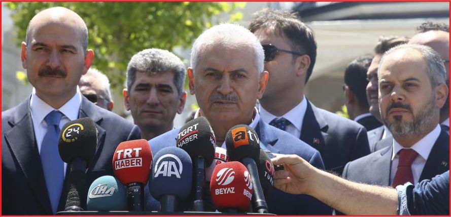 “SOKAKTA ÇÖZÜM ARAMAK SORUMSUZLUKTUR”