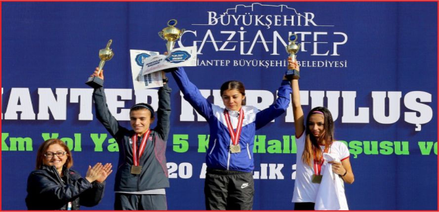 KARAMANLI ATLET GAZİANTEP’TE RÜZGÂR GİBİ ESTİ