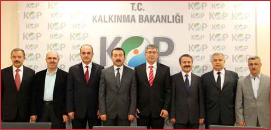 “80 BİLDİRİ 80 AYRI PROJE”