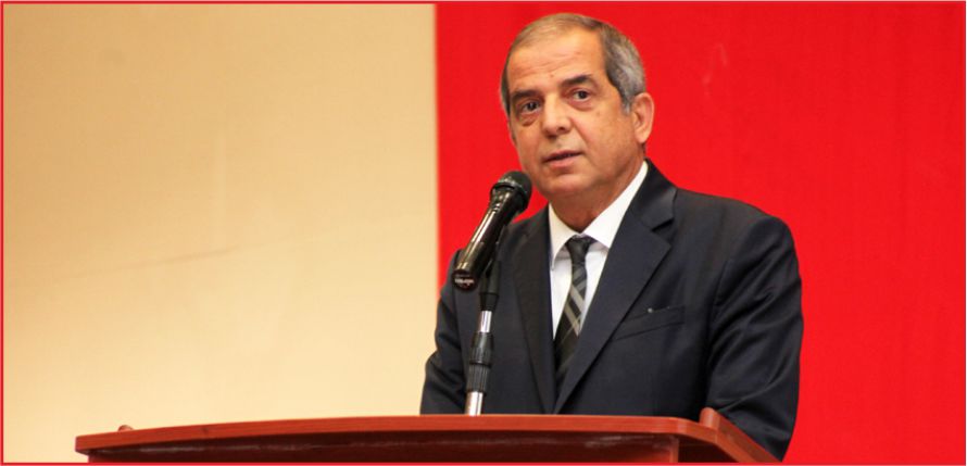 MEZUNİYET TÖRENİNDE DUYGULU ANLAR