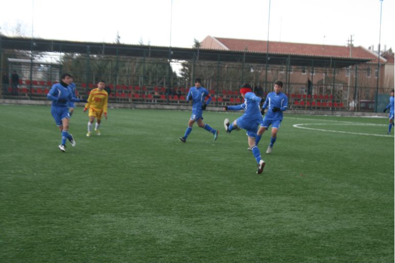 U-19 FUTBOL LİGİ BAŞLADI