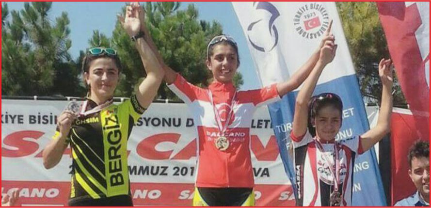 DAĞ BİSİKLETİ YARIŞLARINDA KARAMAN FARKI