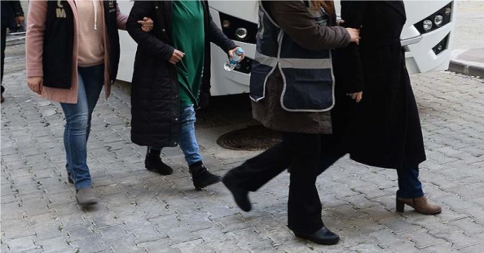 FETÖ/PDY OPERASYONU 10 KADINA GÖZALTI