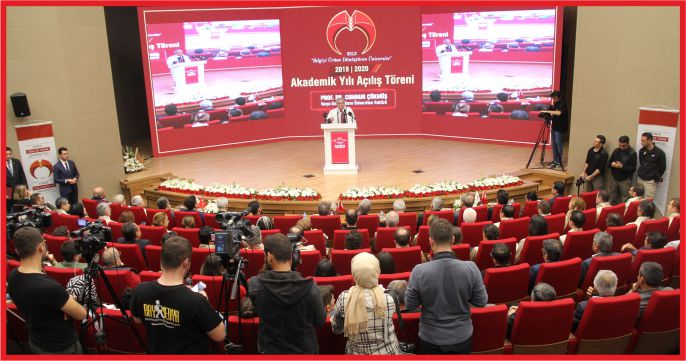 “GELECEK NESİLLERE ÖNCÜ OLMAK BAŞARIDIR”