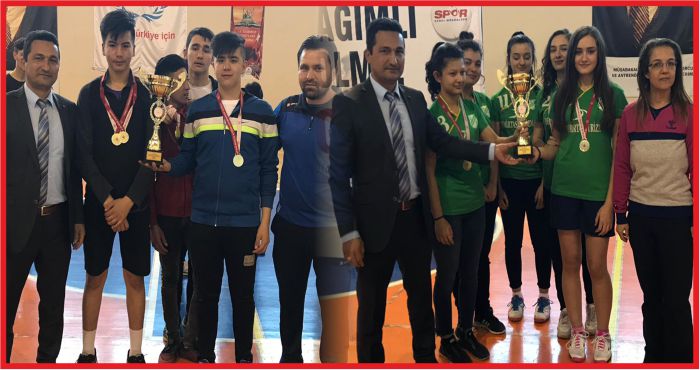 GENÇLER BADMİNTON İL BİRİNCİLİĞİ MÜSABAKALARI SONA ERDİ