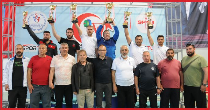 GENÇLER HALTER ŞAMPİYONASI YAPILDI