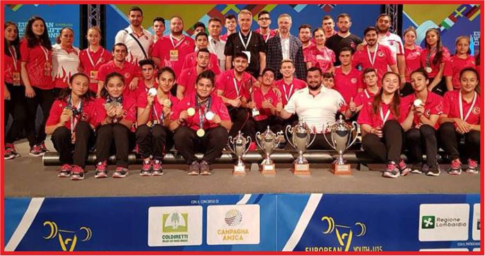 HALTERDE TARİHİ REKOR !