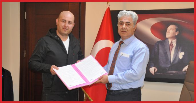 HAYIRSEVER İŞADAMINDAN SAĞLIK ÇALIŞANLARINA MASKE BAĞIŞI