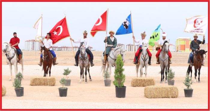 HEDEFİ AT ÜSTÜNDEN VURDULAR