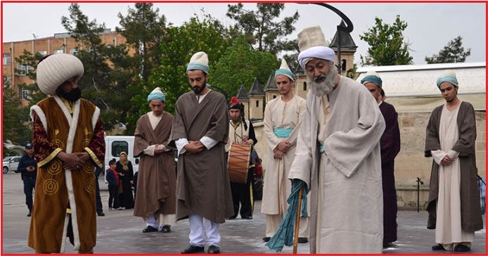 HZ. MEVLANA KONYA’YA UĞURLANACAK