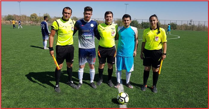 İKİ TAKIM SAHAYA ÇIKMADI