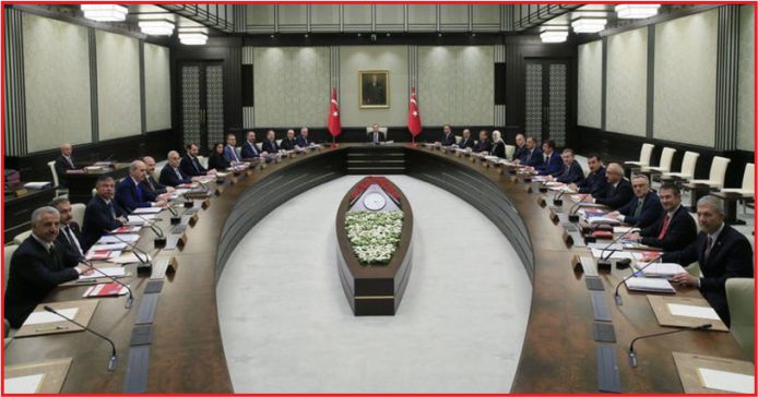 KABİNEDE REVİZYON MU YAPILACAK ?