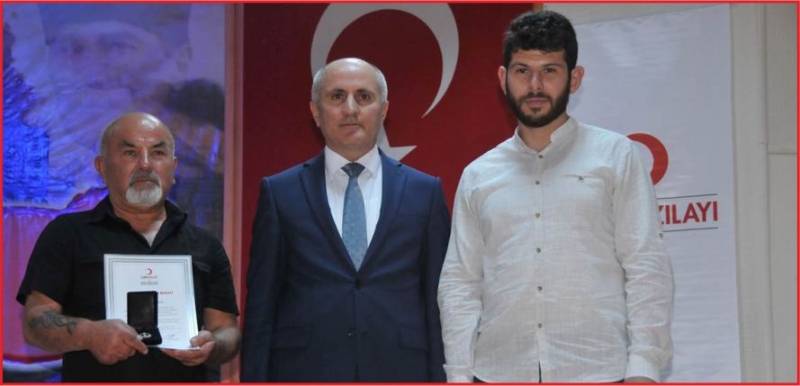 KAN BAĞIŞÇILARI ÖDÜLLENDİRİLDİ