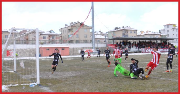 KARAMAN BELEDİYESPOR DOLU DİZGİN !