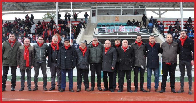 “KARAMAN BELEDİYESPOR 3.LİGİN EN GÜÇLÜ ADAYIDIR”