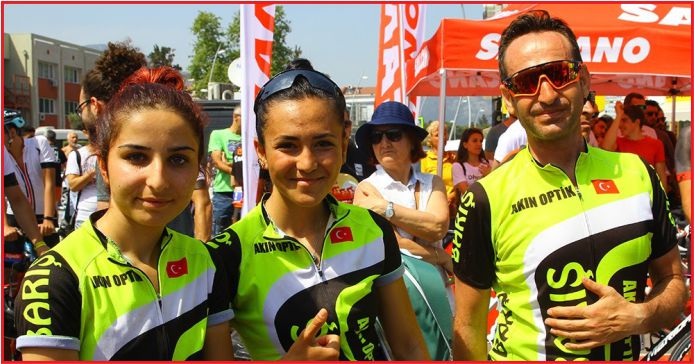 KARAMAN BİSİKLET TAKIMI MADALYASIZ DÖNMÜYOR