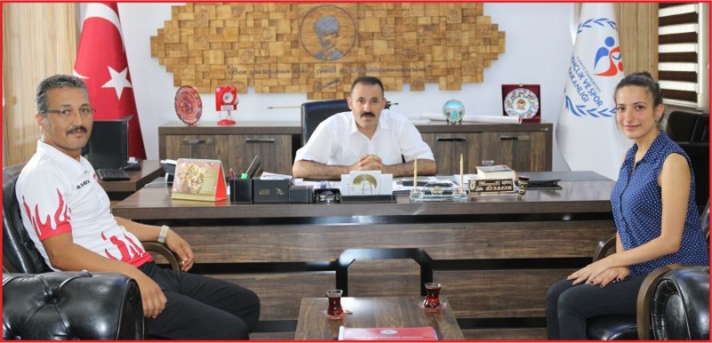 KARAMANLI TEKVANDOCU KİTAP ÇIKARDI!