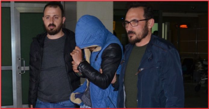 KAVGADA BIÇAKLANAN KİŞİ HASTANEDE ÖLDÜ