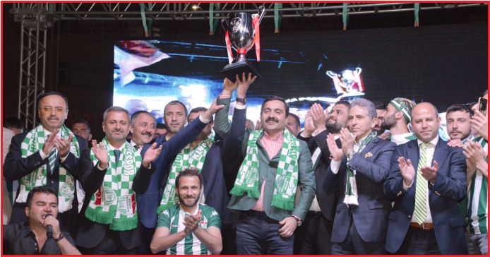 KIRŞEHİR BELEDİYESPOR KUPASINI ALDI