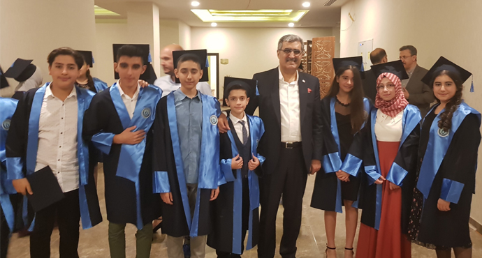 KONUK: “ÖĞRETMENLER TOPLUMUN EN GÜVENİLİR, EMANET EHLİ İNSANLARIDIR”