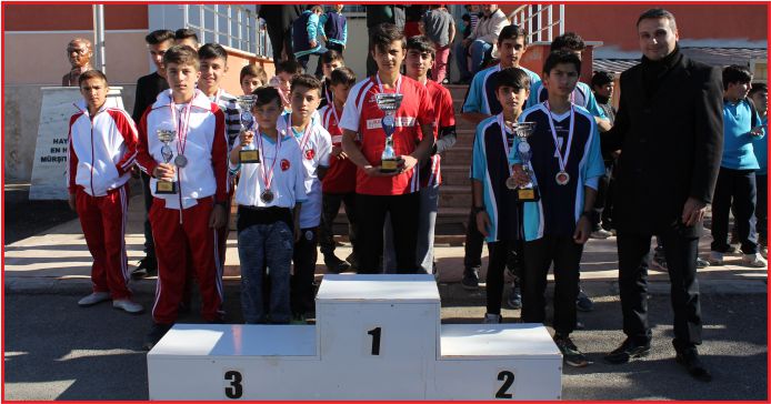 KROS YARIŞMALARINDA ŞAMPİYONLAR BELLİ OLDU