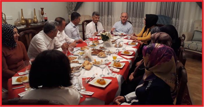 MERAL AİLESİ KONUKLARINI AĞIRLADI