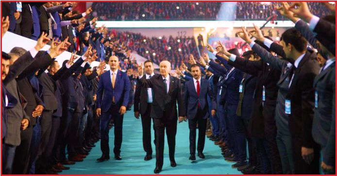 MHP’DE GÖZLER BAŞKANLIK DİVANI’NDA