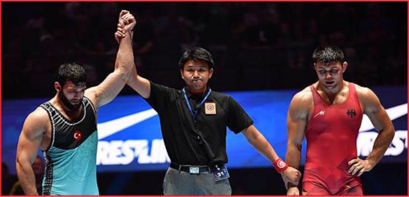 MİLLİ GÜREŞÇİ METEHAN BAŞAR DÜNYA ŞAMPİYONU